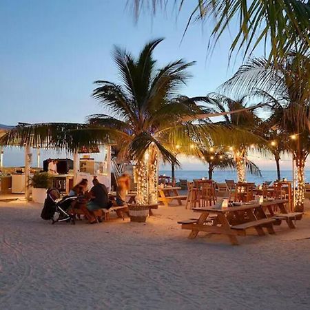 וילמסטאד Cozy Studio Apartment Minutes From The Beach מראה חיצוני תמונה